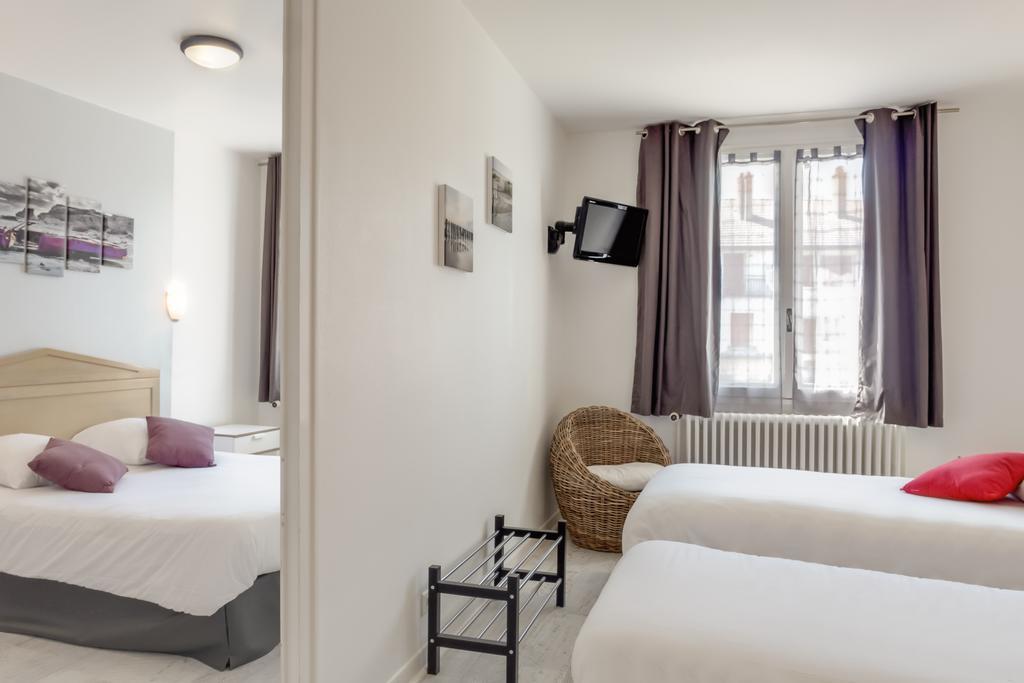 Hotel Le Bourgogne Cuiseaux Room photo
